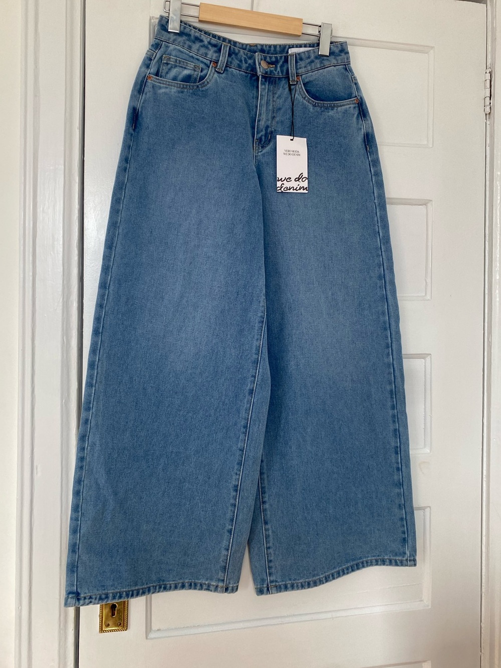 Vero Moda mid rise wide leg jeans new with tags